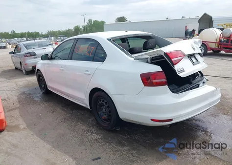 2017 Volkswagen Jetta 1.4T S z USA, uszkodzony, nr VIN 3VW2B7AJ3HM255024